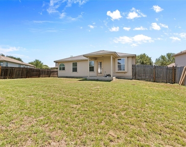 406 Covent Dr - Photo Thumbnail 27