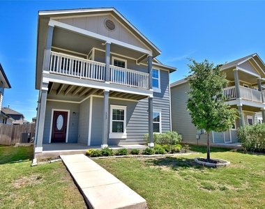 317 Clearlake Dr - Photo Thumbnail 2