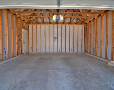 317 Clearlake Dr - Photo Thumbnail 24