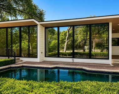 3927 Balcones Dr - Photo Thumbnail 1