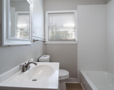 1012 Barbara Dr - Photo Thumbnail 10