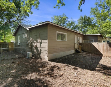 1012 Barbara Dr - Photo Thumbnail 22