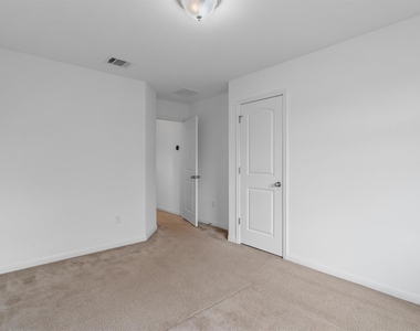 5416 Juniper Junction Ln - Photo Thumbnail 21
