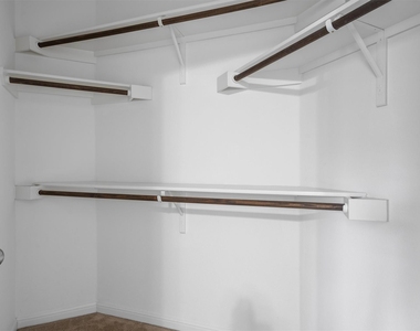 5416 Juniper Junction Ln - Photo Thumbnail 16
