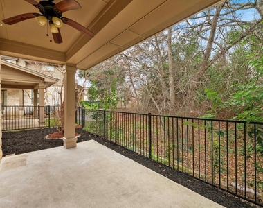 1310 W Parmer Ln - Photo Thumbnail 29