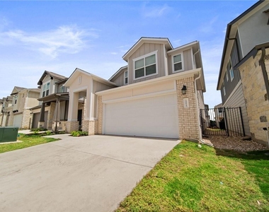 10025 Dawn Pearl Dr - Photo Thumbnail 3