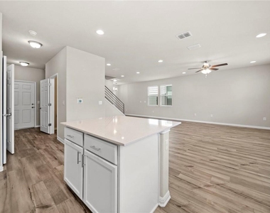 10025 Dawn Pearl Dr - Photo Thumbnail 11