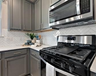 10025 Dawn Pearl Dr - Photo Thumbnail 27