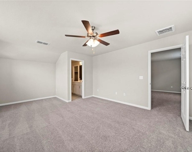 10025 Dawn Pearl Dr - Photo Thumbnail 17