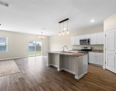 12812 Samuel Adams Dr - Photo Thumbnail 4
