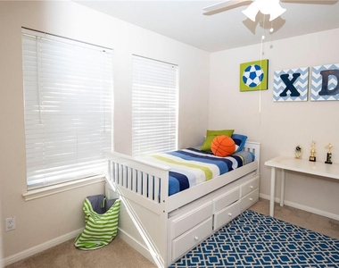 1210 Ritter Dr - Photo Thumbnail 12