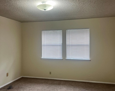 11429 Ptarmigan Dr - Photo Thumbnail 9
