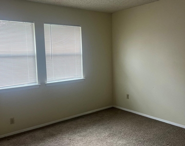 11429 Ptarmigan Dr - Photo Thumbnail 10