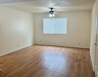 5301-a Atascosa Dr - Photo Thumbnail 3