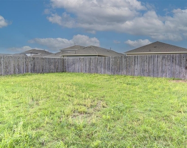 1311 Hazelton Cv - Photo Thumbnail 28