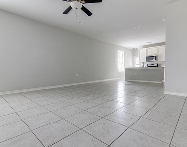 1311 Hazelton Cv - Photo Thumbnail 8