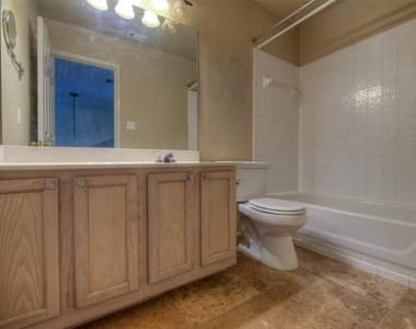14721 Noya Dr - Photo Thumbnail 19
