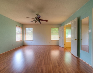 14721 Noya Dr - Photo Thumbnail 12