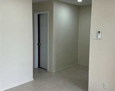 1231 N Lbj Dr - Photo Thumbnail 2
