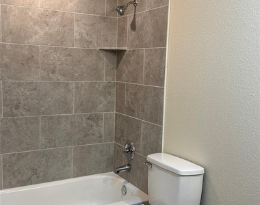 1231 N Lbj Dr - Photo Thumbnail 9