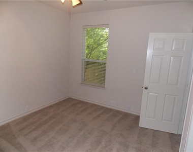 20961 Mandrake Dr - Photo Thumbnail 16