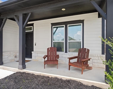 158 Patrick Herndon Dr - Photo Thumbnail 4