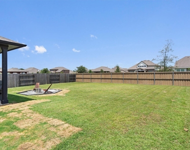 158 Patrick Herndon Dr - Photo Thumbnail 31