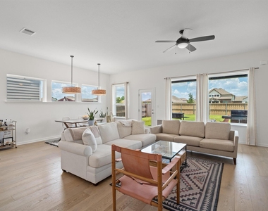 158 Patrick Herndon Dr - Photo Thumbnail 13