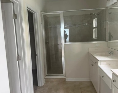 2103 Hawkeye Place Place - Photo Thumbnail 16