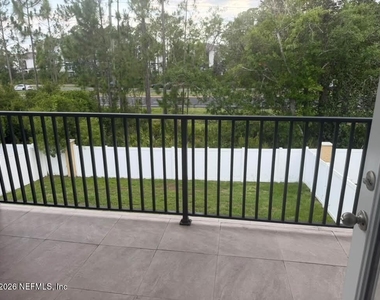 2103 Hawkeye Place Place - Photo Thumbnail 11