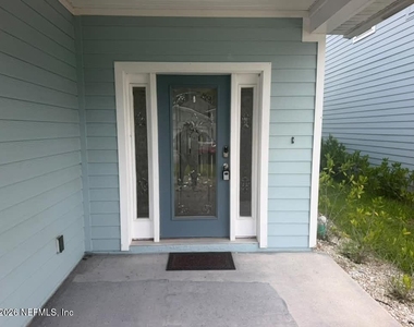 2103 Hawkeye Place Place - Photo Thumbnail 3