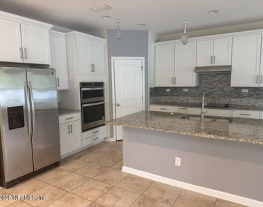 2103 Hawkeye Place Place - Photo Thumbnail 4