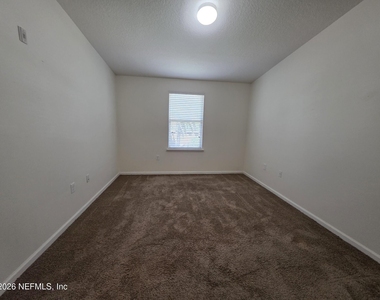 8196 Cabin Lake Circle - Photo Thumbnail 15