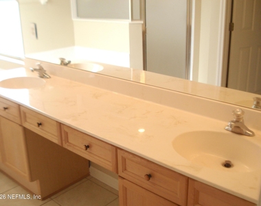 684 Sid Drive - Photo Thumbnail 16