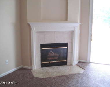 684 Sid Drive - Photo Thumbnail 10