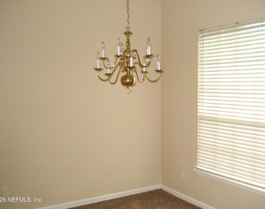 684 Sid Drive - Photo Thumbnail 6