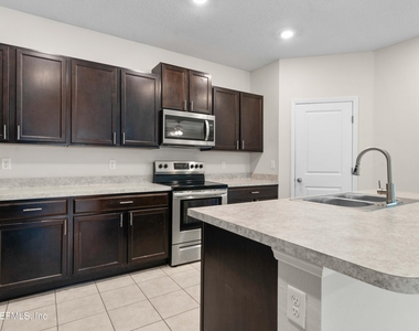 5556 Kellar Circle - Photo Thumbnail 8