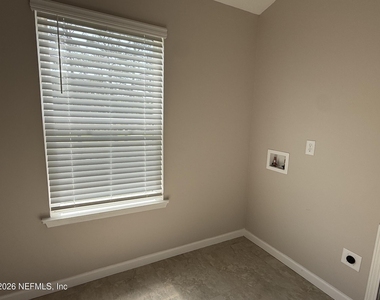 3214 Isabella Court - Photo Thumbnail 13