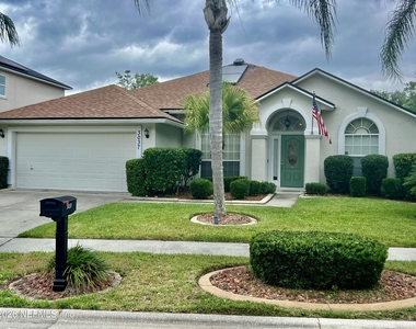 3037 Captiva Bluff Circle - Photo Thumbnail 2