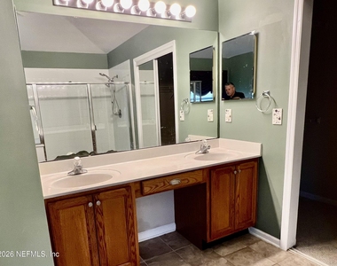 3037 Captiva Bluff Circle - Photo Thumbnail 25