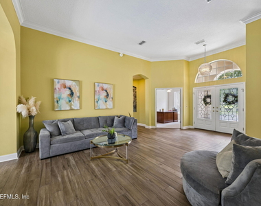 8342 Amherst Hills Lane - Photo Thumbnail 6