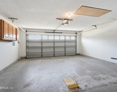 13245 Milhouse Way - Photo Thumbnail 15