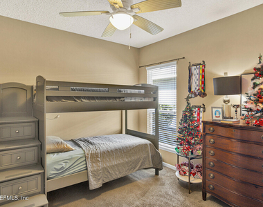 1808 Cross Pointe Way - Photo Thumbnail 11