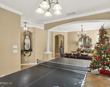 1808 Cross Pointe Way - Photo Thumbnail 10