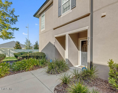 12301 Kernan Forest Boulevard - Photo Thumbnail 3