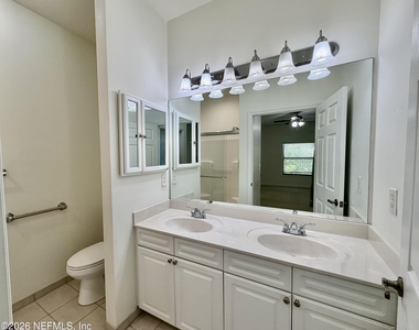 104 Laurel Wood Way - Photo Thumbnail 15