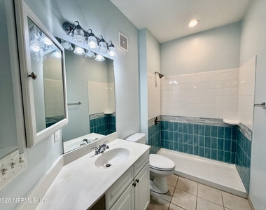 104 Laurel Wood Way - Photo Thumbnail 10