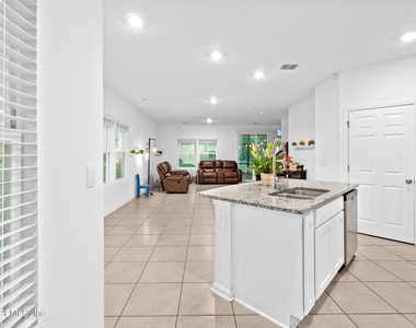 27 Coastline Way - Photo Thumbnail 8