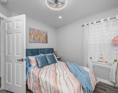 232 Nesmith Avenue - Photo Thumbnail 20