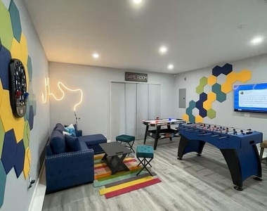 232 Nesmith Avenue - Photo Thumbnail 32